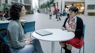 WeltWeit – Die Professorin Katarzyna Szumlewicz im Interview mit Lena Hager – sie warnt vor einer Zunahme von Frauenfeindlichkeit in sozialen Medien.