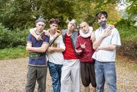 Intimate – (v.l.n.r.) Bruno (Bruno Alexander); Oskar (Oskar Belton); Emil (Emil Belton); Leonhard (Leonard Fuchs); Max (Max Mattis)