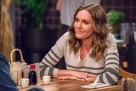 Kevin Can Wait – Erinn Hayes (Donna Gable).