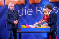 Clever! - die Rätsel Show – v.li.: Gregor Seberg, Silvia Schneider, Martin Hubinger.