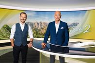 Servus um 2 – v.li.: Gerald Schober und Alexander Schweitzer posieren für ein Foto
