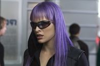 Ultraviolet – Violet Song jat Shariff (Milla Jovovich) ist zum Kampf bereit.