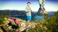 CheXpedition – Checker Julian fotografiert im Urlaub einen Vulkan.