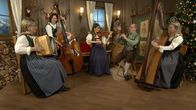 Weihnachtsklang in den Alpen – Musikgruppe Die Hoameligen.