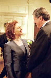 Gilmore Girls – Kelly Bishop (Emily Gilmore), Edward Herrmann (Richard Gilmore).