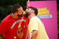 Crash Games - Bruchlandung der Realitystars – Oliver Sanne (l.); Umut Tekin (r.)