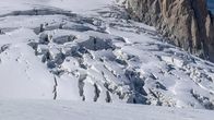 Die Alpen – Die Gletscher an den Flanken des Mont Blanc sind besonders imposant.