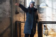 Elementary – Während Holmes mit der Aufklärung eines Diebstahls in einem Zoo beschäftigt ist, muss sich Watson (Lucy Liu) um einen persönlichen Fall kümmern ...