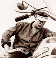 Elvis '56 – Elvis Presley.