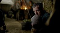 The Fortress – Charlie (Russell Tovey) und Baby Hope befinden sich in einem Flüchtlingslager an der Grenze zu Norwegen.