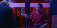 Mr. Inbetween – L-R: Ray (Scott Ryan) and Freddy (Damon Herriman)