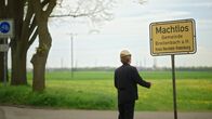 Beim Pelzig auf der Bank – Klimakatastrophe, Pandemie, Krieg – Pelzig fühlt sich ziemlich machtlos angesichts der vielen Krisen.