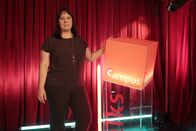 alpha-Campus Talks – Zu Gast heute in der Sendung Campus Talks ist Dr. Anja Worrich (im Bild) und Dipl. Pol. Christopher Coenen.