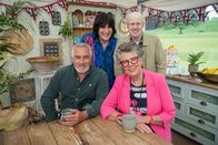 Das große Backen - UK – (v.l.n.r.) Paul Hollywood; Noel Fielding; Matt Lucas; Prue Leith