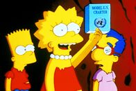 Die Simpsons – "Die Simpsons", "Der blöde Uno-Club." Auf der Fahrt zum Uno-Modell-Treffen stürzt der Bus mit den Kindern von Springfield ins Meer. Sie können sich auf eine einsame Insel retten. Dort werden ihre knappen Essensvorräte von einem Wildschwein verspeist. Die Kinder wissen sich zu rächen. Homer hat tatsächlich Erfolg mit Internetgeschäften. Die Freude währt nur kurz. Bill Gates kauft seine Firma auf.