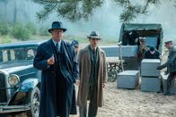 Babylon Berlin – (v.li.) Matthias Brandt (August Benda), Volker Bruch (Gereon Rath).