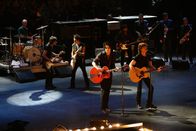 Shine a Light – Shine a Light (2008)