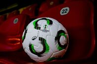 Fußball: Conference League – Der UEFA Conference-League-Ball der Saison 2025-2026