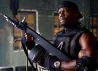 The Expendables 2 – Hale Caesar (Terry Crews) und die anderen Männer der Söldnertruppe kämpfen gegen den fiesen Jean Vilain, an dem sie sich für den Tod eines ihrer Brüder rächen wollen ...