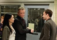Elementary – Sherlock(Jonny Lee Miller) and Watson (Lucy Liu)