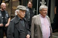 Rentnercops – Edwin Bremer (Tilo Prückner, l.) und Günter Hoffmann (Wolfgang Winkler, r.) ermitteln bei verfeindeten Motoradclubs.
