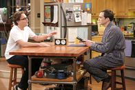 The Big Bang Theory – L-R: Leonard Hofstadter (Johnny Galecki), Sheldon Cooper (Jim Parsons).