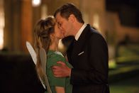 Bridget Jones' Baby – Bridget Jones (Renée Zellweger) im Kuss mit Mark Darcy (Colin Firth)