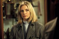 Im Netz der Spinne – Als eine ihr anvertraute Schülerin entführt wird, macht sich Jezzie Flannigan (Monica Potter) daran, den Täter zu entlarven und das Kind zu retten. Kein leichtes Unterfangen, denn ihr Gegner ist sowohl genial als auch total verrückt ...