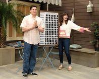 The Goldbergs – Geoff Schwartz (Sam Lerner, l.); Erica Goldberg (Hayley Orrantia, r.)
