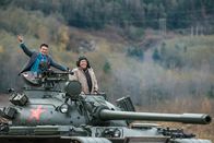 The Interview – Dave Skylark (James Franco) and Kim Jong-un (Randall Park) in Columbia Pictures' THE INTERVIEW.