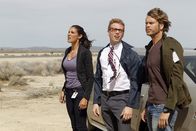 Navy CIS: L.A. – Bei den Ermittlungen: Kensi (Daniela Ruah, l.), Eric (Barrett Foa, M.) und Deeks (Eric Christian Olsen, r.) ...