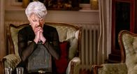Das Fest der Liebe – Elisabeth (Nicole Heesters) betet: Jetzt kann nur noch Gott das Weihnachtsfest retten.