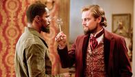 Zum OSCAR 2025: Django Unchained – v.li.: Django (Jamie Foxx), Calvin Candie (Leonardo DiCaprio)