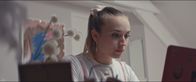 Derby Girl – Da die Mannschaft "Cannibal Licornes" zu wenig Geld für die Reise zum "Moon-Derby-Cup" hat, überlegt sich Lola Bouvier (Chloé Jouannet), wie sie alle an Geld kommen könnten. Wird Lola ihren geliebten Gymnastikanzug verkaufen?