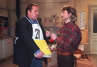 MA 2412 – (v.li.) Ottfried Fischer (Herr Emmerich), Alfred Dorfer (Weber).