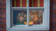 Pip und Posy – Pip und Posy freuen sich über den ersten Schnee.
