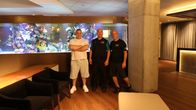 Die Aquarium-Profis – Wayde, Brett and John show off the tank.