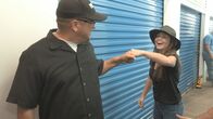 Storage Wars – Dave (l.); Mary (r.)
