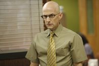 Community – Als Chang auf den Campus zurückkehrt ist Studienleiter Pelton (Jim Rash) alles andere als begeistert ...