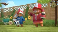Paddingtons Abenteuer – v.li.: Paddington, Tante Lucy