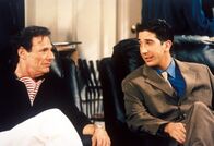 Friends – Ron Leibman, David Schwimmer