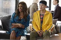 Single Parents – L-R: Poppy Banks (Kimrie Lewis), Miggy Park (Jake Choi)