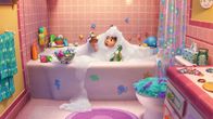 Toy Story – "Classic Cartoon", "Partysaurus Rex." Die Spielzeugfiguren in Bonnies Kinderzimmer halten den Dinosaurier Rex für einen Langweiler. Auch wenn es Rex nur ungern zugibt: Ganz Unrecht haben seine Spielkameraden mit dieser Einschätzung nicht. Da ergibt sich für Rex überraschend die Möglichkeit, seinen Ruf aufzupolieren und eine Party für alle zu geben. Überglücklich packt er die Gelegenheit beim Schopf.