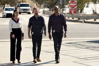 Lethal Weapon – (v.l.n.r.) Erica Malick (Nishi Munshi); Wesley Cole (Seann William Scott); Roger Murtaugh (Damon Wayans)