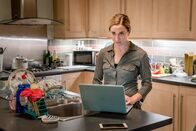 The Bay – Lisa Armstrong (Morven Christie)