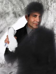 Monk – (3. Staffel) - Sein Wunsch ist der nach einer symmetrisch geordneten, keimfreien Umgebung: Adrian Monk (Tony Shalhoub) ...