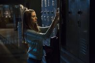 Community – Als der Ruf eines unschuldigen Hundes beschmutzt werden soll, um den Ruf des Greendale College zu retten, versucht Annie (Alison Brie), die Gruppe zum Umdenken zu animieren ...