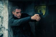 The Contractor – Chris Pine als James