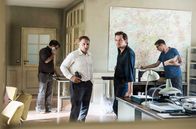 Tatort – Thorsten Lannert (Richy Müller) und Sebastian Bootz (Felix Klare) behalten Gregorowicz im Auge.
