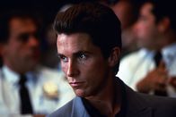 Shaft - noch Fragen? – Als der rassistische Millionärssohn Wade (Christian Bale) einen Schwarzen zu Tode prügelt, kann der Cop Shaft den Mörder festnehmen. Doch dann wird dieser auf Kaution freigelassen ...